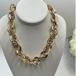 Robert Lee Morris RLM Soho Vintage 
24k Gold Plate Link Toggle 
Necklace
